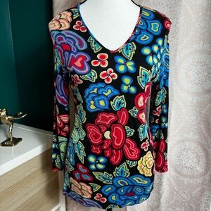 Chico’s Vibrant Floral Contrast Long Sleeve Top Size 1 Psychedelic Whimsigoth